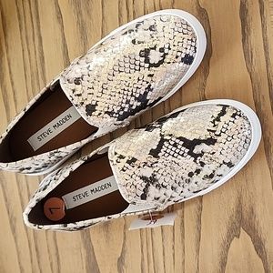 Steve Madden slip-on sneaker / leopard print - NEW w/tags